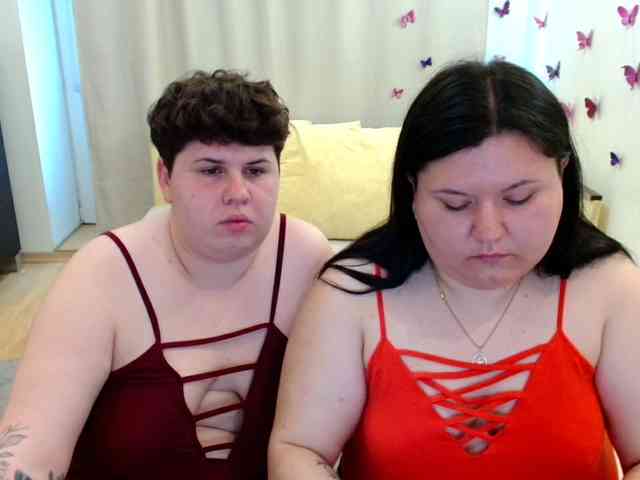 BeckyAndEllen webcam