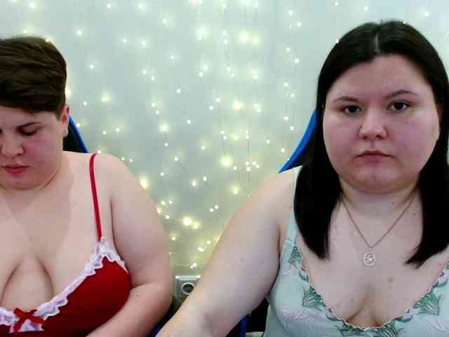 BeckyAndEllen Live Webcam on BongaCams