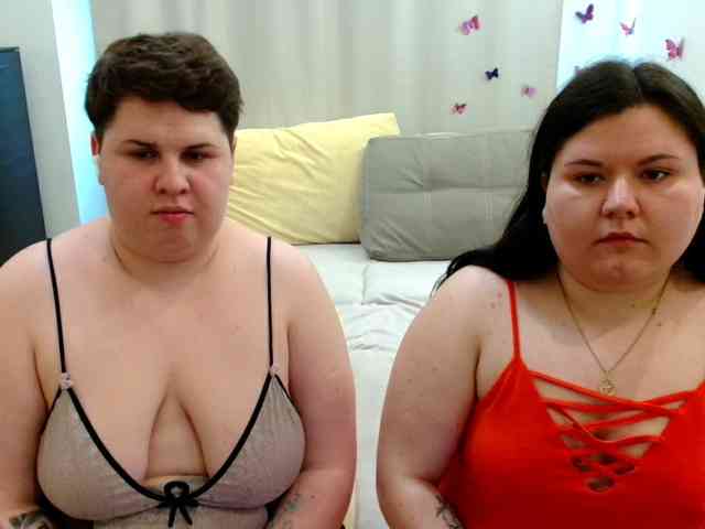 BeckyAndEllen webcam