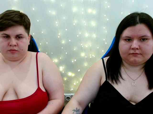 BeckyAndEllen webcam