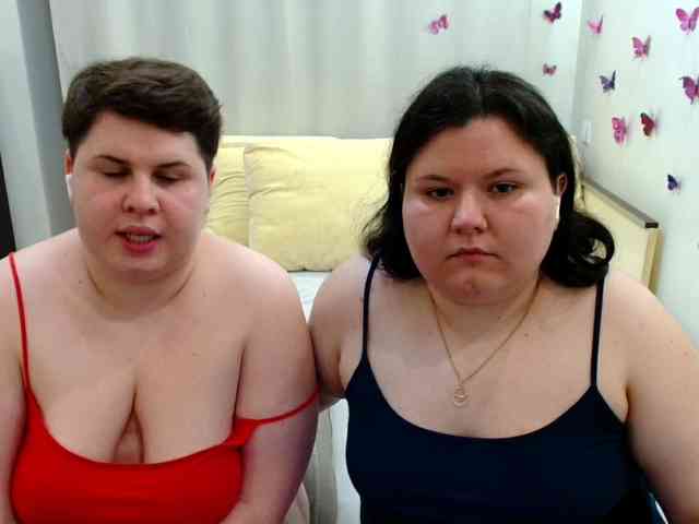 BeckyAndEllen webcam