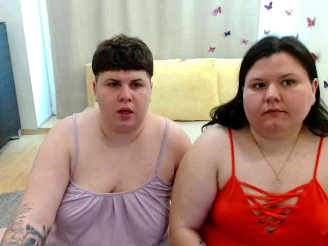 BeckyAndEllen webcam