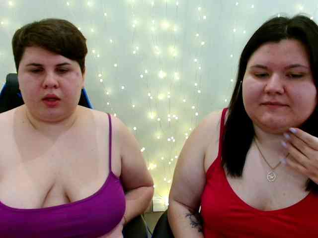 BeckyAndEllen webcam