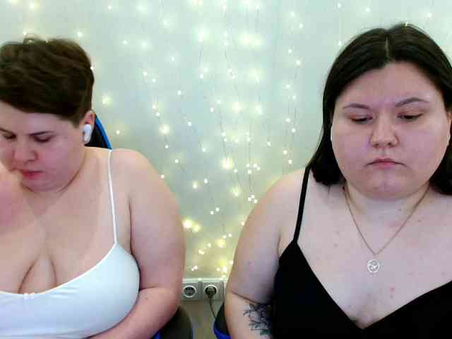 BeckyAndEllen Live Webcam on BongaCams