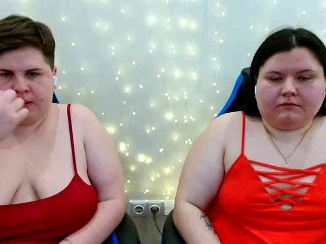 BeckyAndEllen webcam