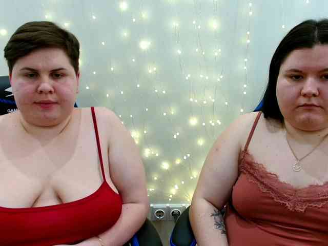 BeckyAndEllen webcam