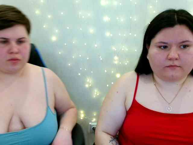 BeckyAndEllen webcam