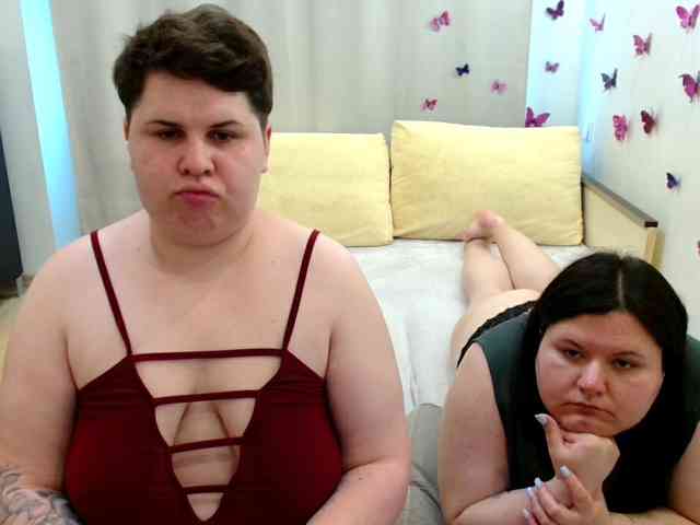 BeckyAndEllen webcam