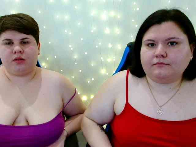 BeckyAndEllen webcam