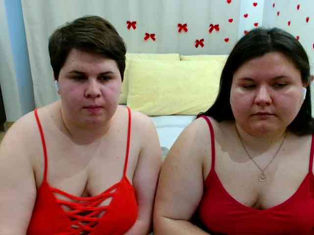 BeckyAndEllen webcam