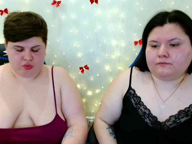 BeckyAndEllen webcam