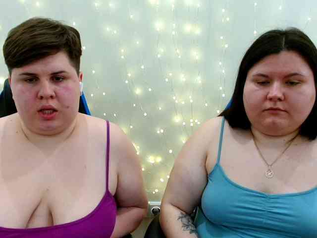 BeckyAndEllen webcam