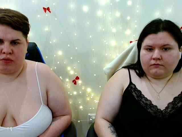 BeckyAndEllen webcam