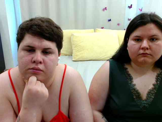 BeckyAndEllen webcam