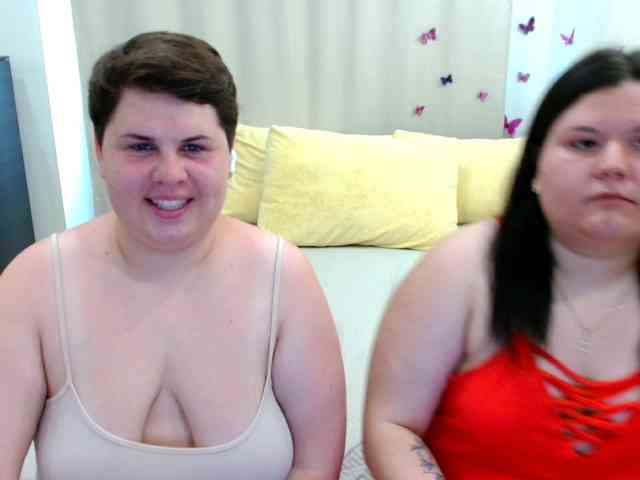 BeckyAndEllen webcam