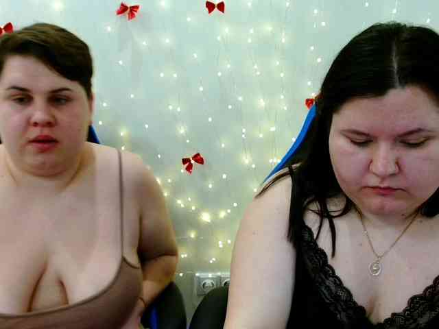 BeckyAndEllen webcam