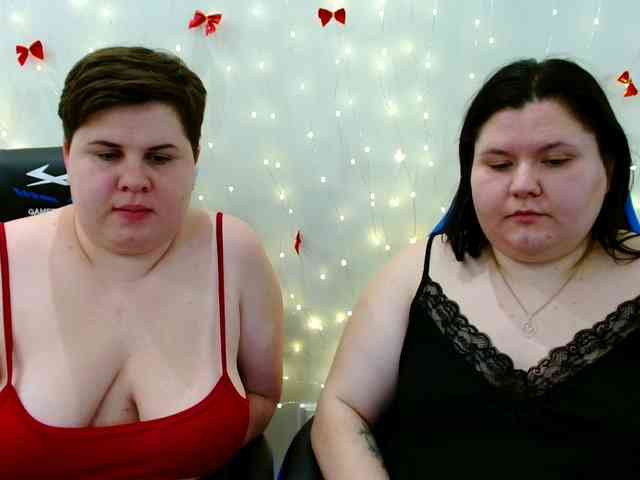 BeckyAndEllen webcam