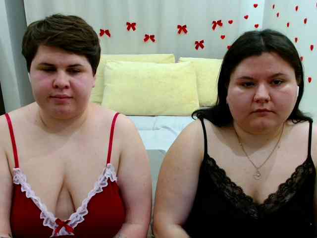 BeckyAndEllen webcam
