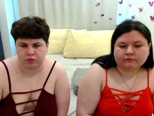 BeckyAndEllen webcam