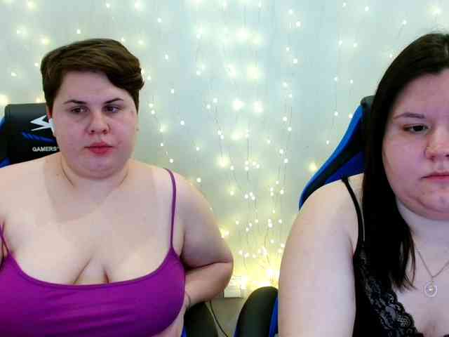 BeckyAndEllen webcam