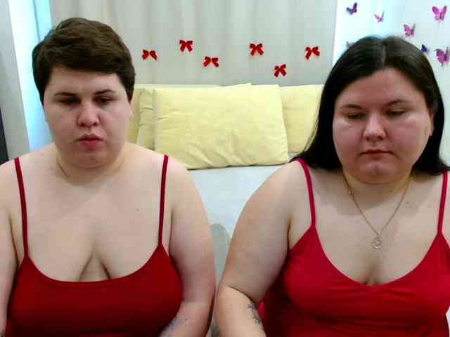 BeckyAndEllen webcam