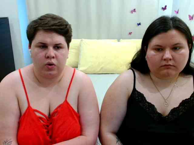 BeckyAndEllen webcam