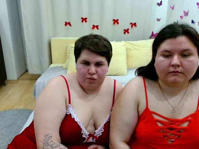 BeckyAndEllen webcam
