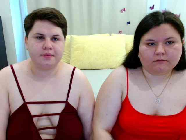 BeckyAndEllen webcam