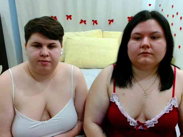 BeckyAndEllen webcam