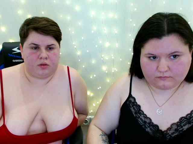 BeckyAndEllen webcam