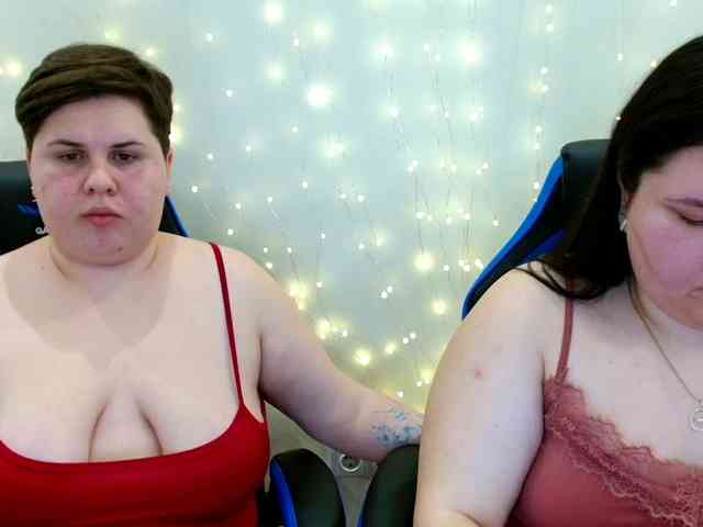 BeckyAndEllen webcam