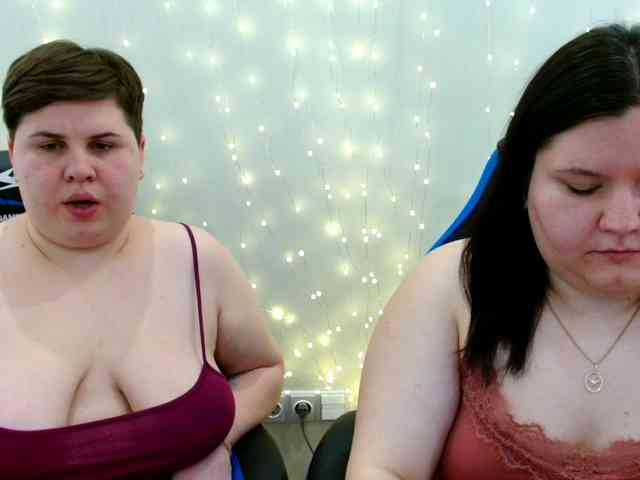 BeckyAndEllen webcam