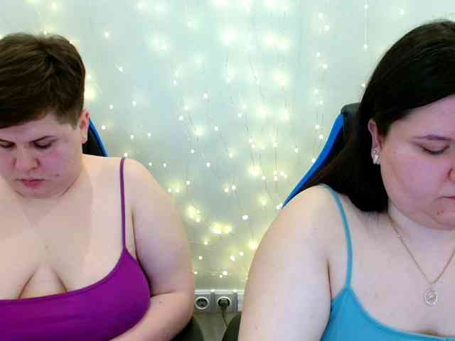 BeckyAndEllen webcam