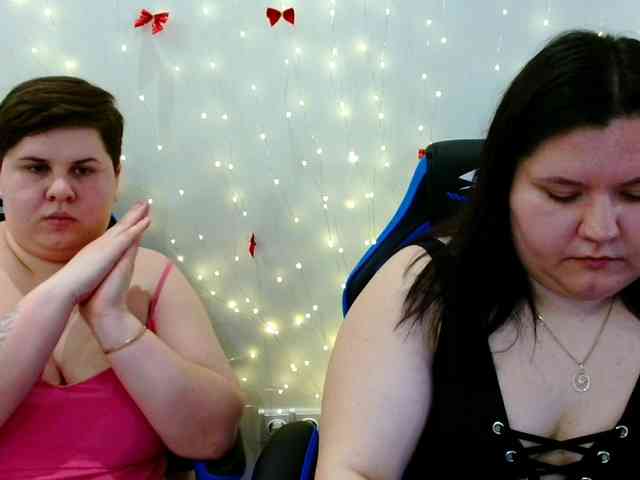 BeckyAndEllen webcam