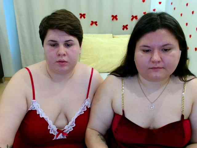 BeckyAndEllen webcam