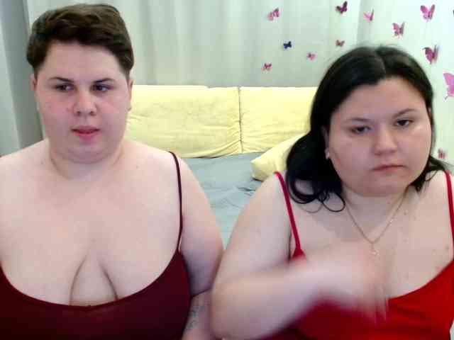 BeckyAndEllen webcam