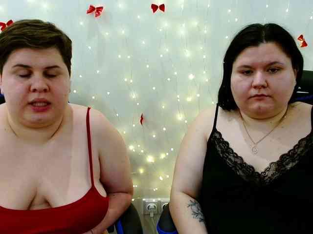 BeckyAndEllen webcam