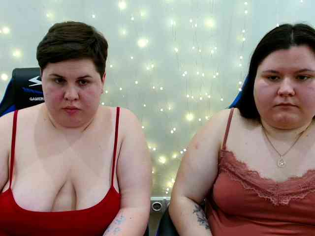 BeckyAndEllen webcam