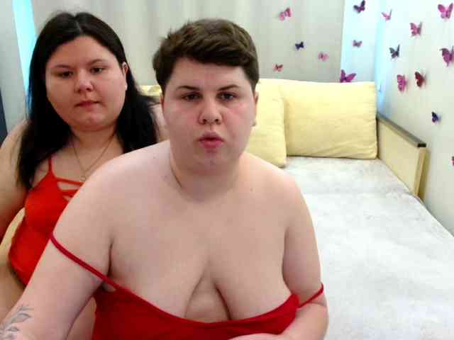 BeckyAndEllen webcam