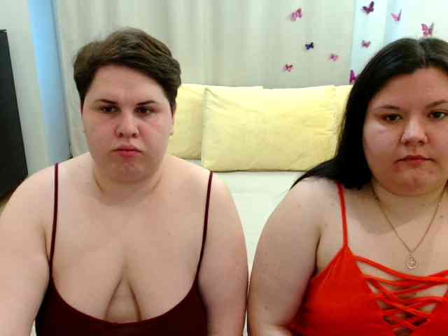 BeckyAndEllen webcam