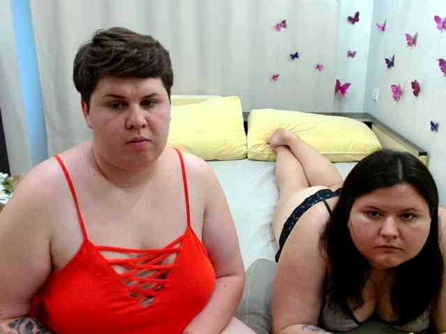 BeckyAndEllen webcam