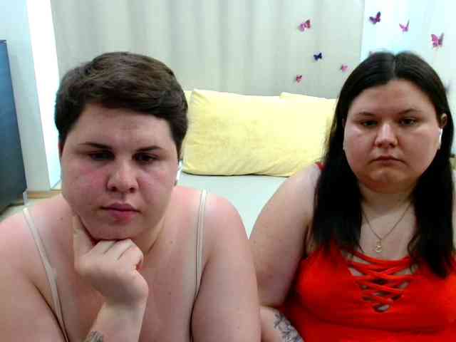 BeckyAndEllen webcam