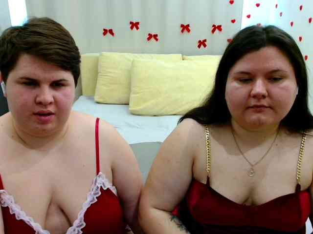 BeckyAndEllen webcam