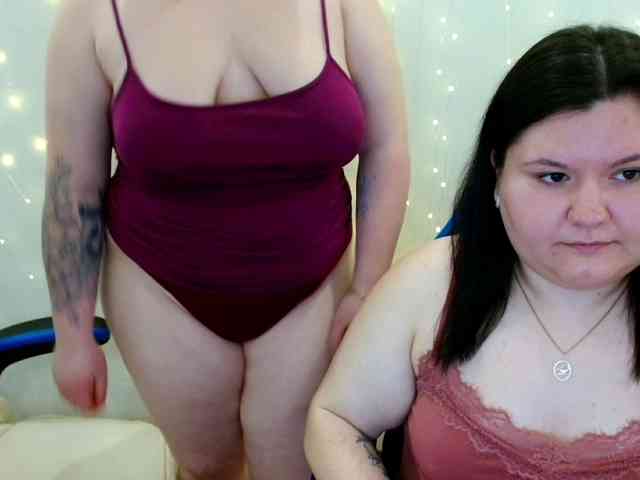 BeckyAndEllen webcam