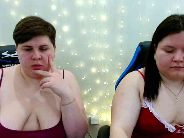 BeckyAndEllen webcam
