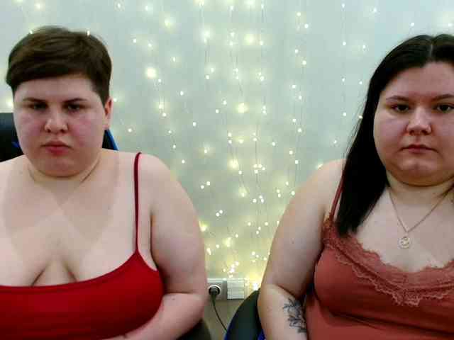 BeckyAndEllen webcam