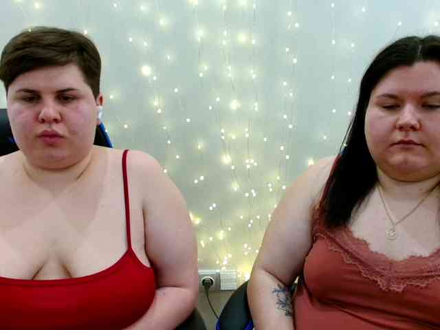 BeckyAndEllen webcam