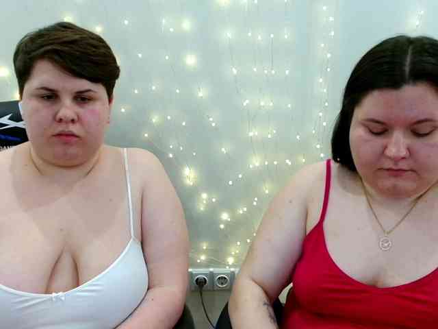 BeckyAndEllen webcam