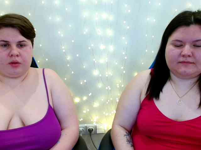 BeckyAndEllen webcam