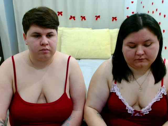 BeckyAndEllen webcam